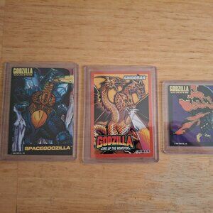 2x Rare Vintage 1995 Godzilla Wars Space Godzilla Cards, + More - HIGHER GRADES